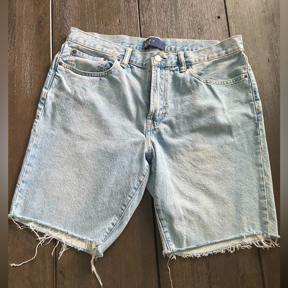 Gap Men’s Cut Off Jean Shorts
